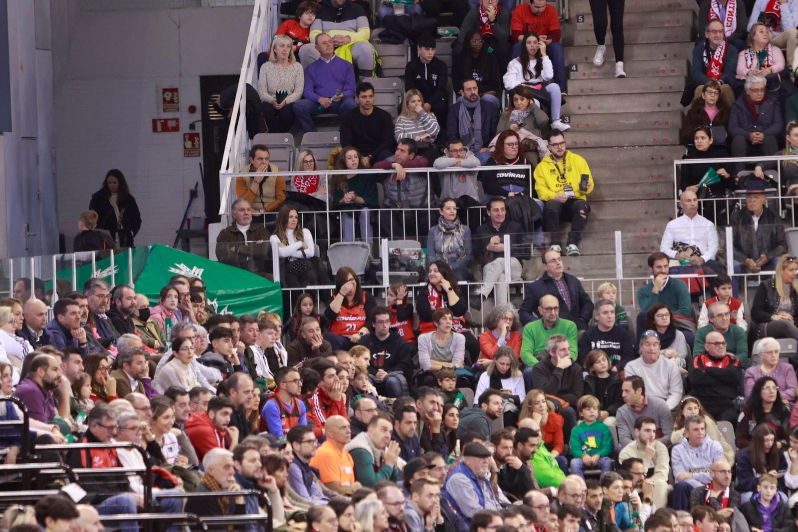 Encuéntrate en las gradas del Palacio durante el Covirán-Barcelona
