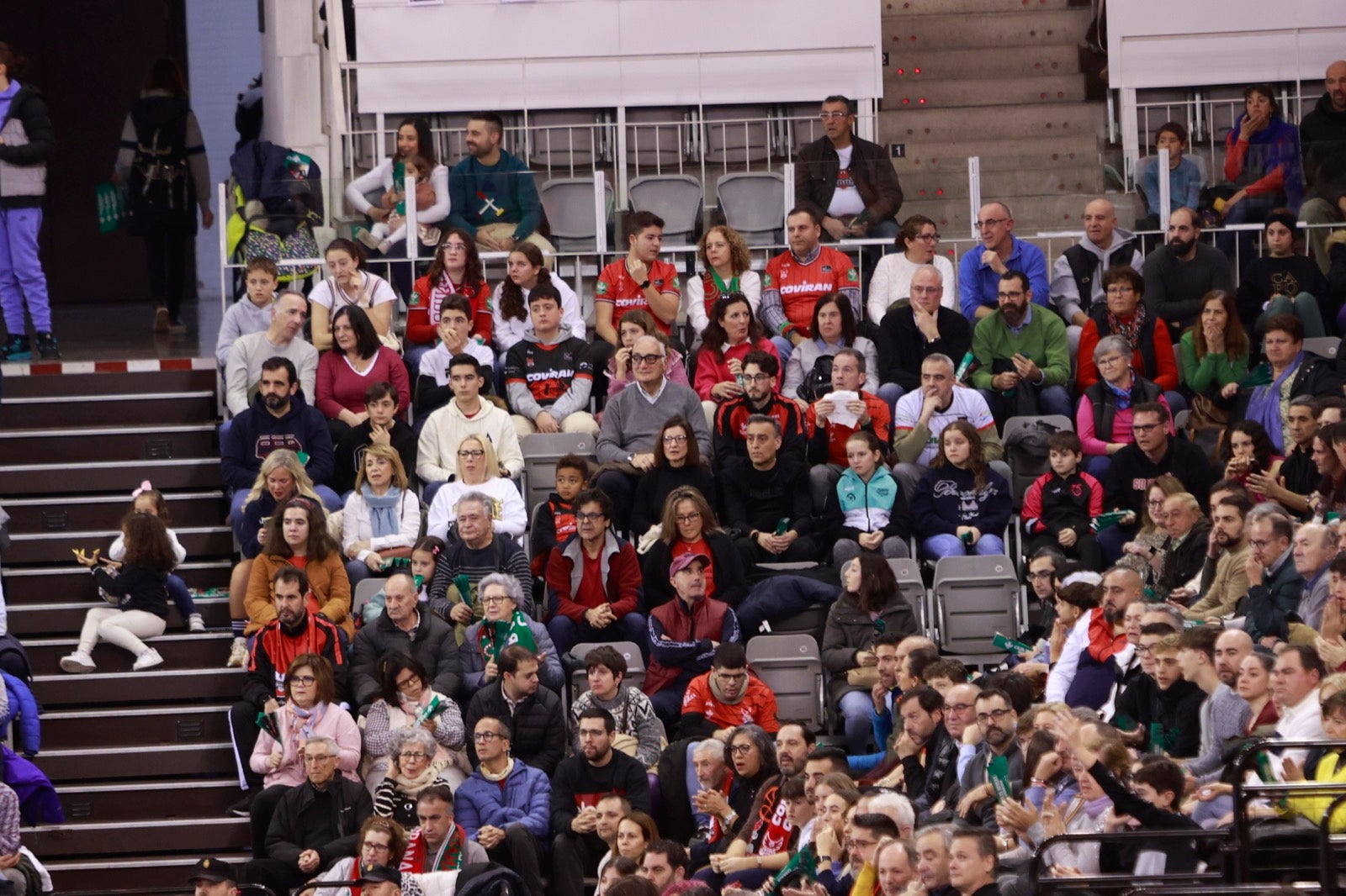 Encuéntrate en las gradas del Palacio durante el Covirán-Barcelona