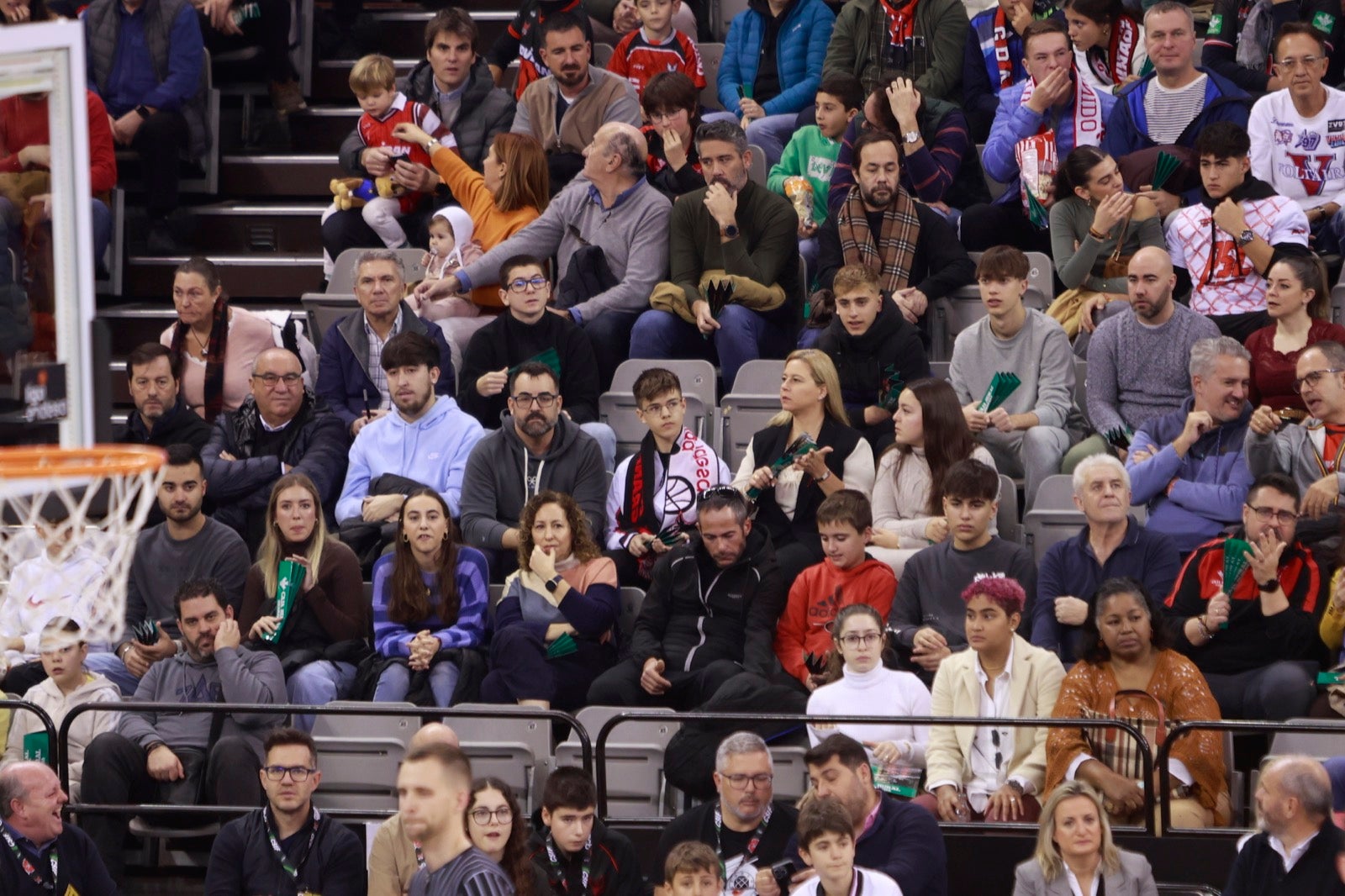 Encuéntrate en las gradas del Palacio durante el Covirán-Barcelona
