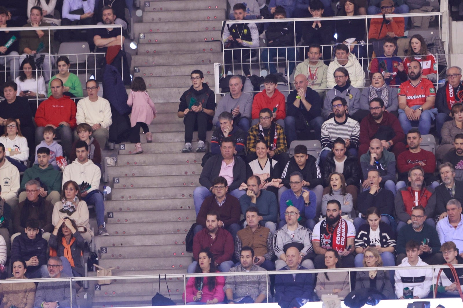 Encuéntrate en las gradas del Palacio durante el Covirán-Barcelona