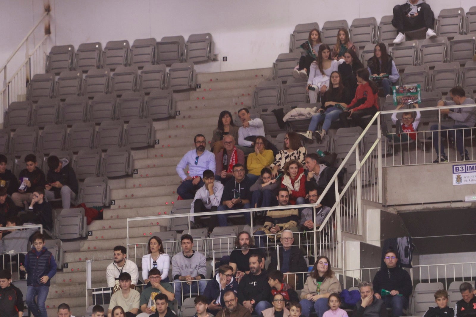 Encuéntrate en las gradas del Palacio durante el Covirán-Barcelona