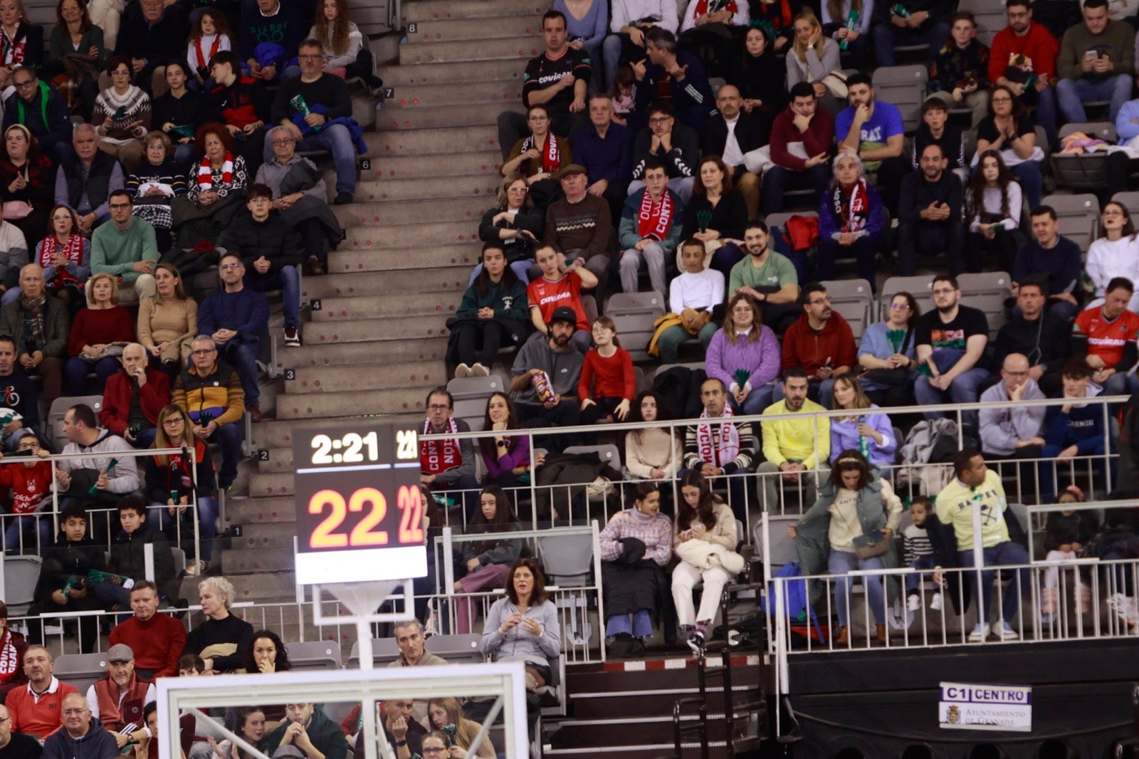 Encuéntrate en las gradas del Palacio durante el Covirán-Barcelona