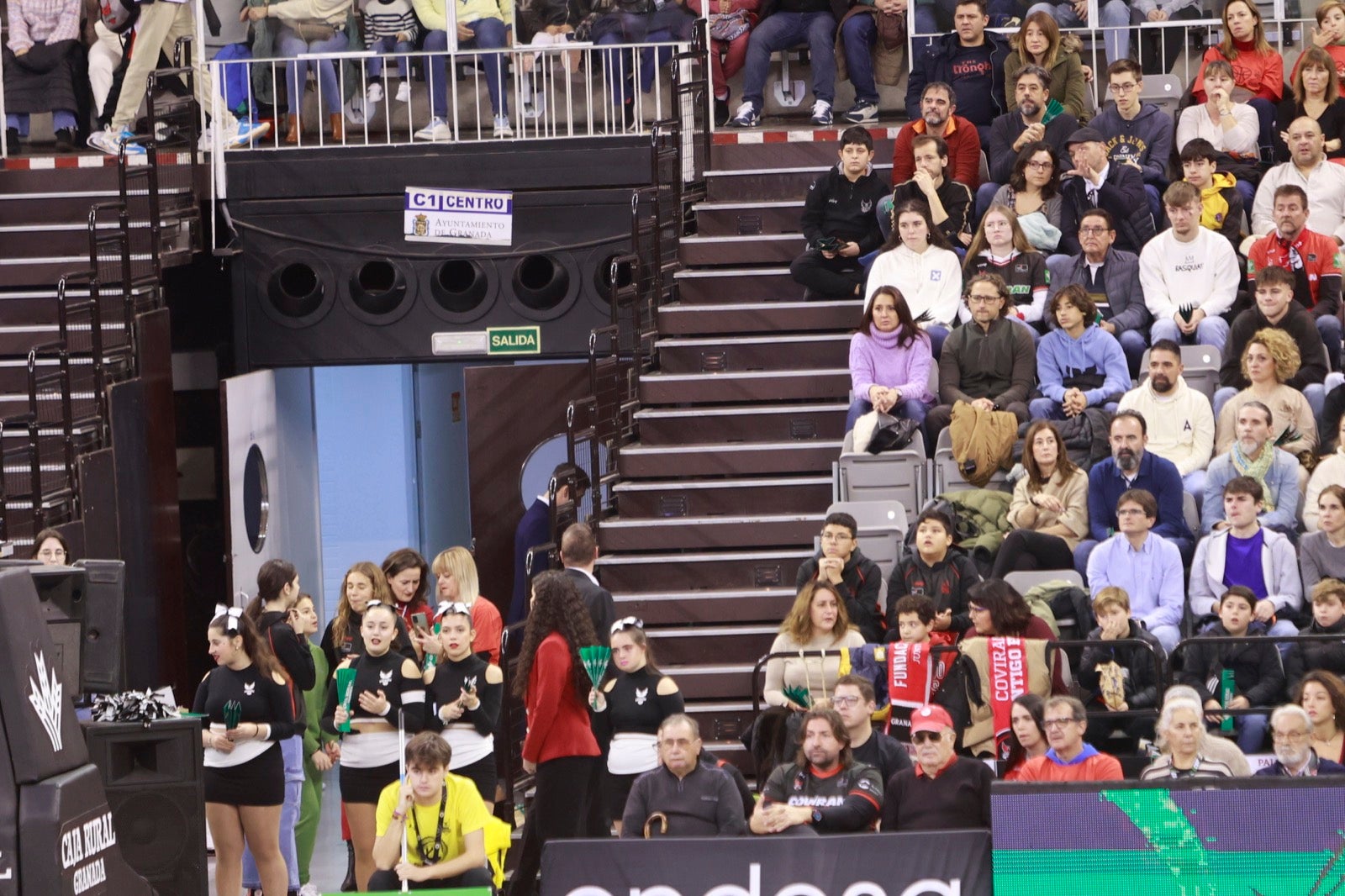 Encuéntrate en las gradas del Palacio durante el Covirán-Barcelona