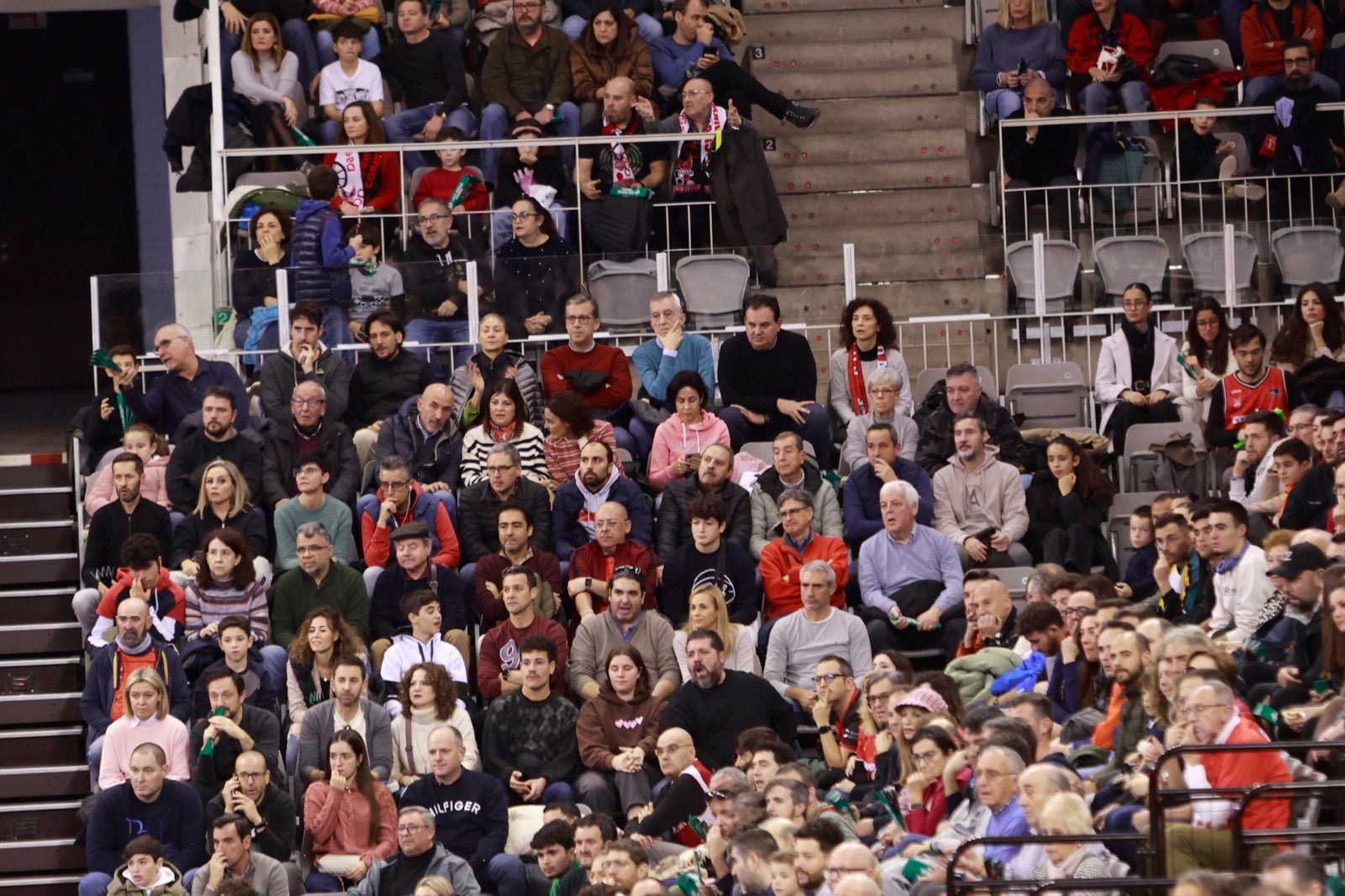 Encuéntrate en las gradas del Palacio durante el Covirán-Barcelona