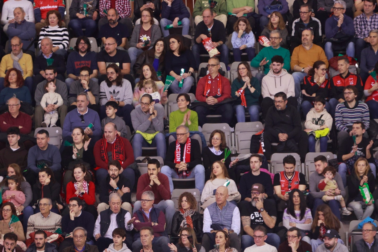 Encuéntrate en las gradas del Palacio durante el Covirán-Barcelona