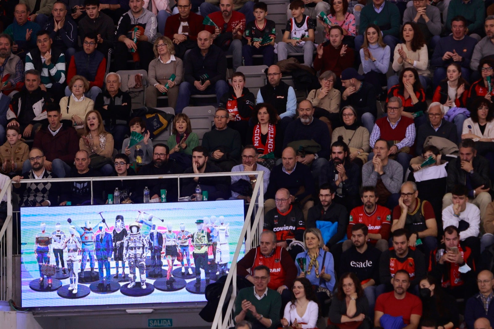 Encuéntrate en las gradas del Palacio durante el Covirán-Barcelona