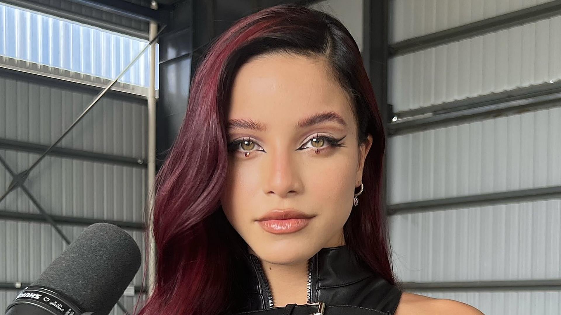 Llega a Granada el reggaeton de Emilia, la argentina con millones de ...