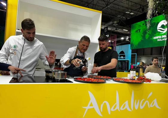 Realización del showcooking en Fitur.