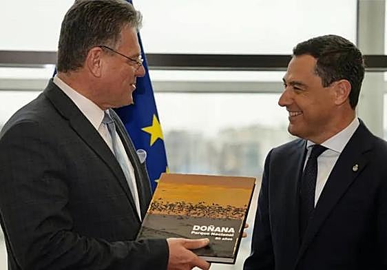 Moreno, con el vicepresidente de la Comisión, Marco Šefčovič.