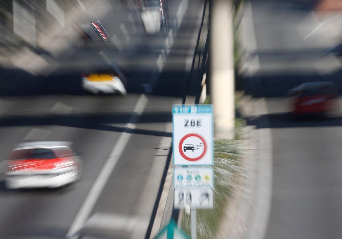 Los coches con etiquetas co no tendrán problema para acceder al centro de la ciudad