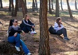 'Baño de bosque', la actividad en La Zubia para desconectar y disfrutar de la naturaleza.