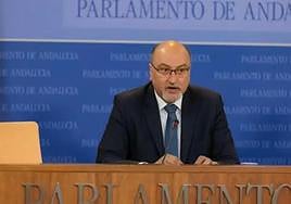 El portavoz adjunto de Vox en el Parlamento de Andalucía y portavoz en la Comisión de Fomento, Ordenación del Territorio y Vivienda, Ricardo López Olea.