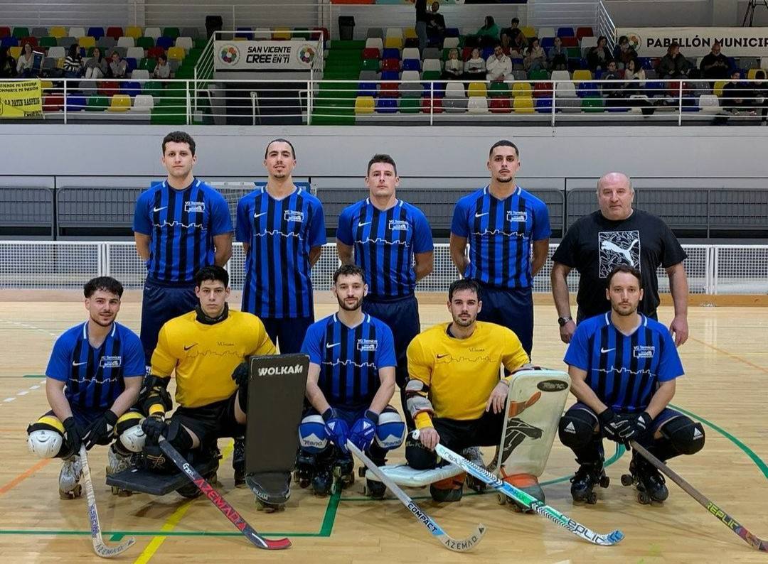 Los jugadores del CP Alhambra posan antes de un partido.