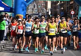 Salida de la prueba internacional para 10 kilómetros.
