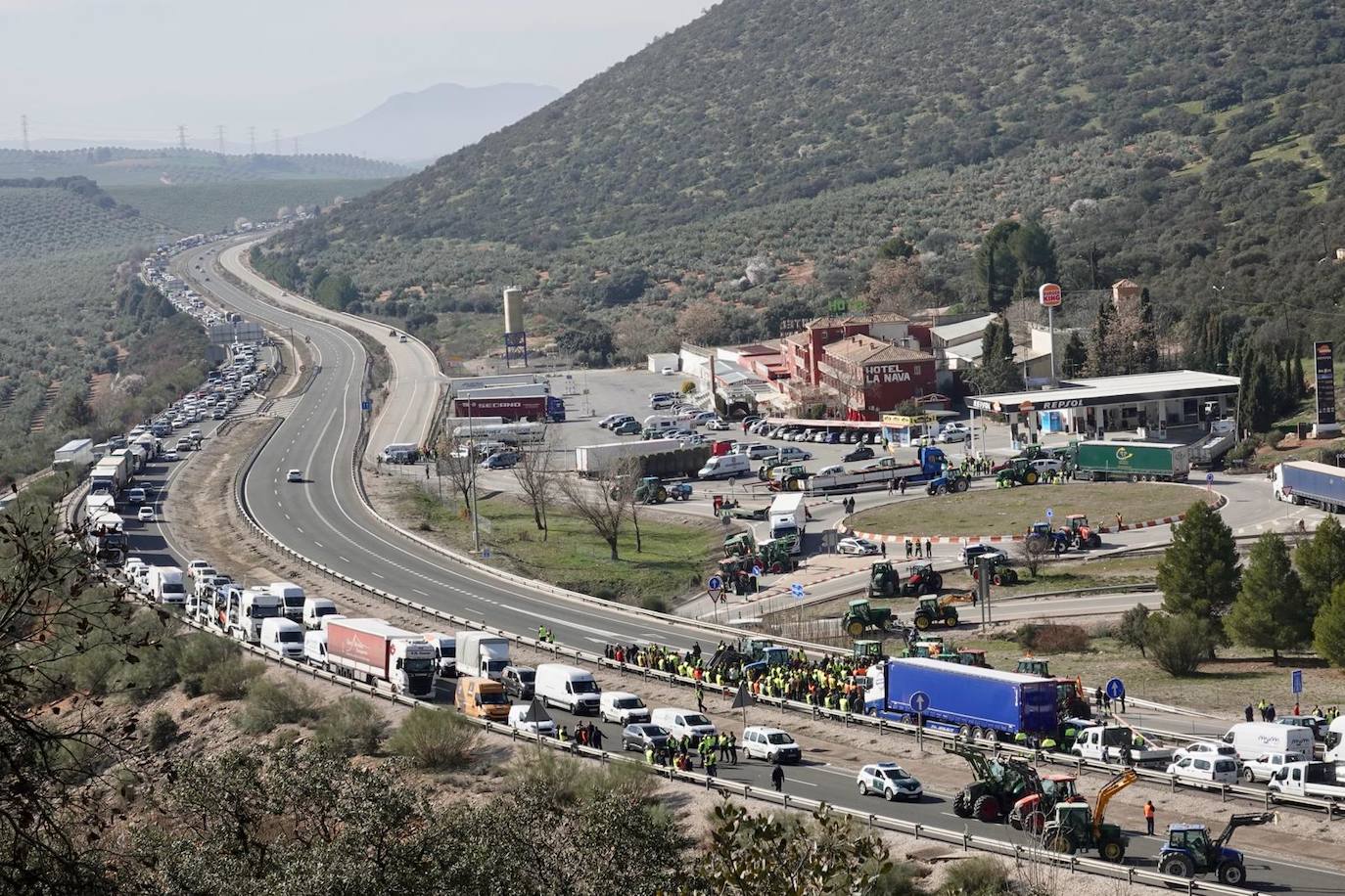 Las imágenes de la tractorada de Granada