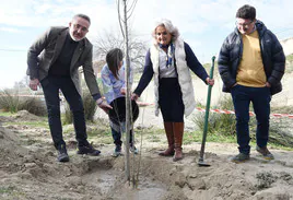 Diputación reforesta la ribera del rio Dílar a su paso por Vegas del Genil