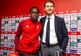 Faitout Maouassa y Matteo Tognozzi, durante la presentación del francés.