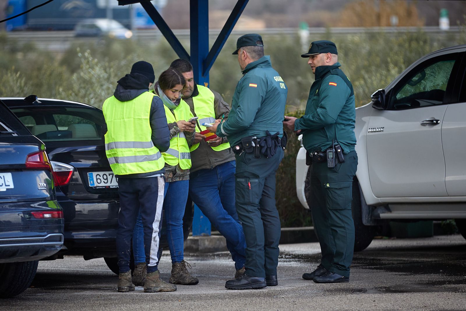 Las protestas de los agricultores de la A-92 en Huétor Tájar, en imágenes