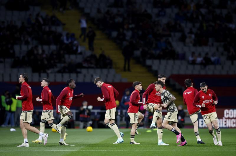 Las imágenes del partidazo del Granada en Barcelona