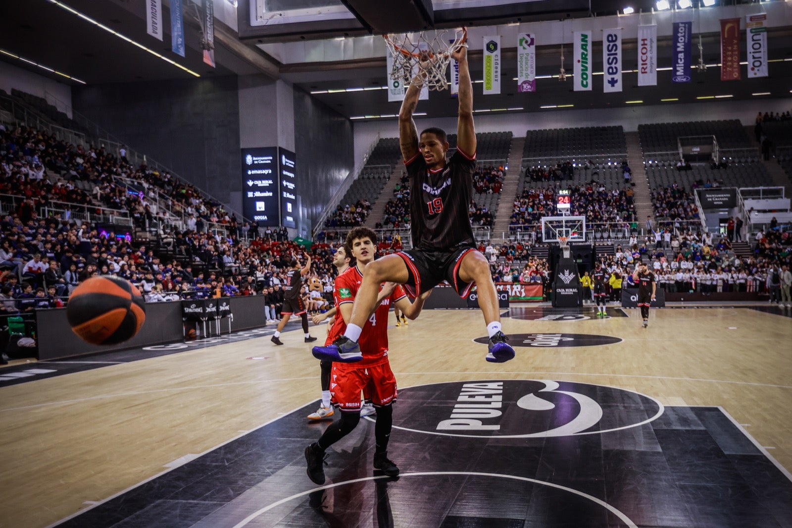 Las imágenes de los niños en el Fénix Game del Palacio de los Deportes