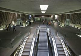 Parada de metro Alcazar Genil.