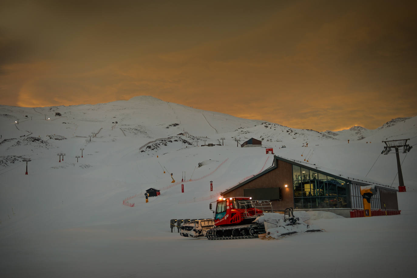 Los maquinistas que abren la jornada en Sierra Nevada