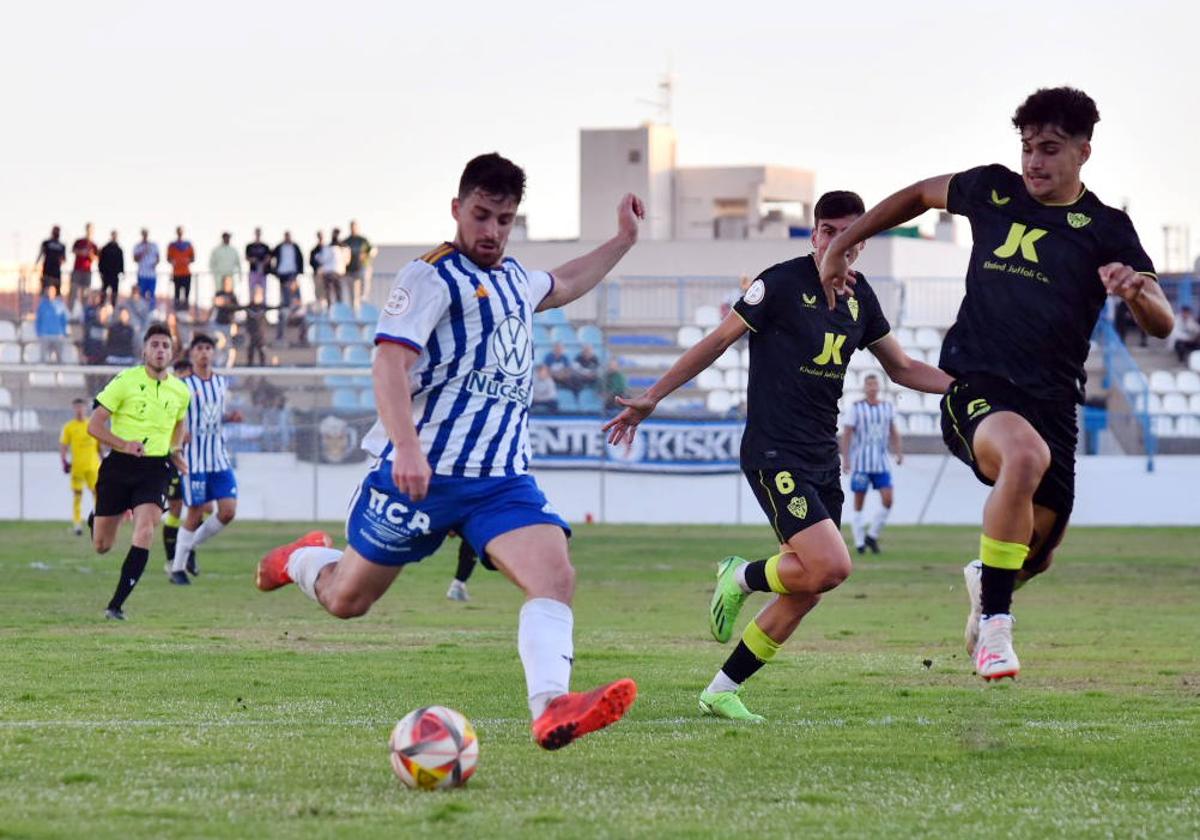 El motrileño Jordi Scigliotti se perderá el partido de Torreperogil por sanción.