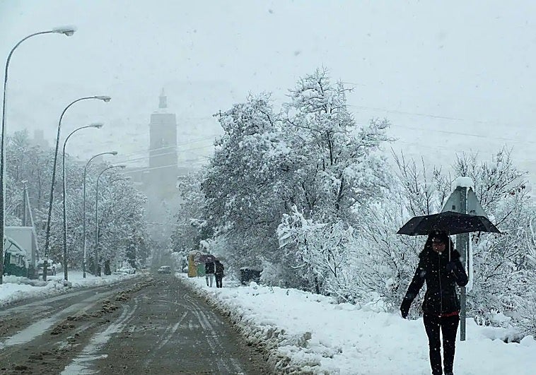 Radical cambio de tiempo en Andalucía: avisos por frío, lluvia y nieve esta semana.