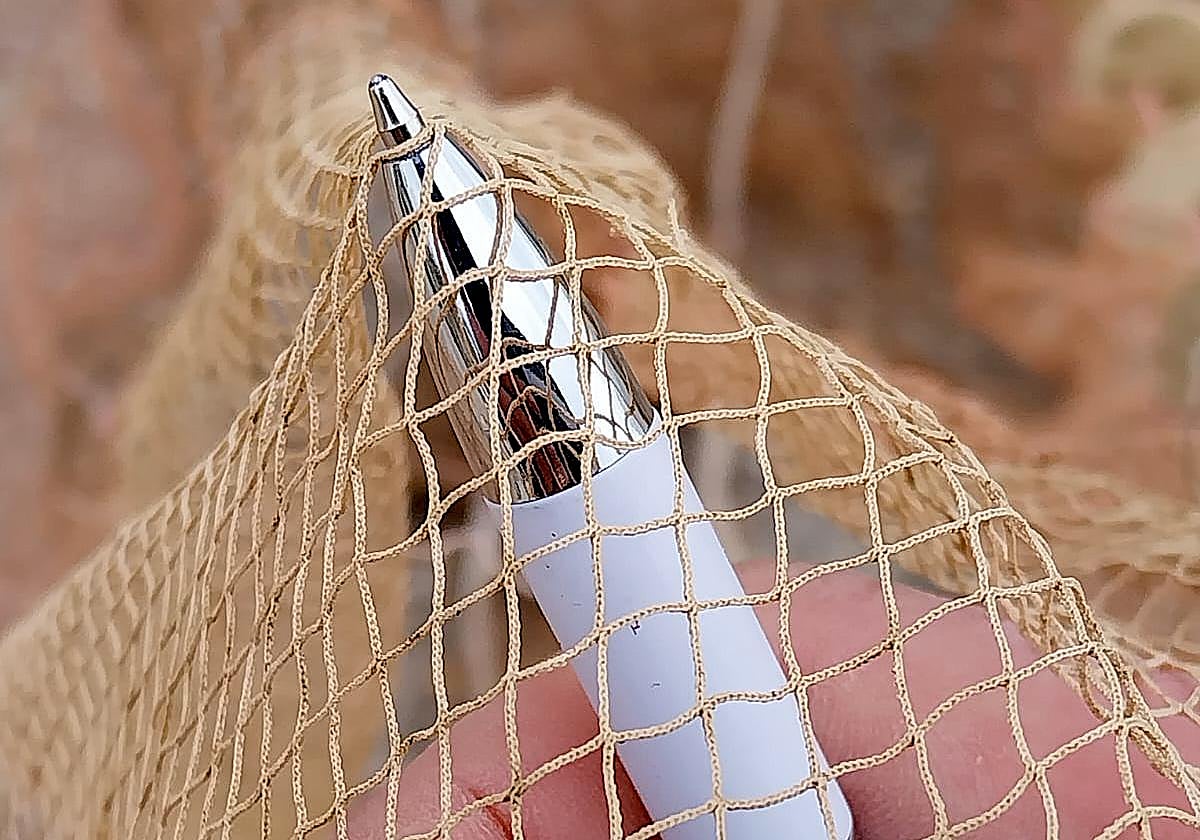 Inspección pesquera decomisa una red ilegal para capturar inmaduros en la Isleta del Moro