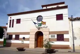 El alcalde de Cogollos de Guadix denuncia una supuesta agresión de un edil del PSOE, que también lo denunciará