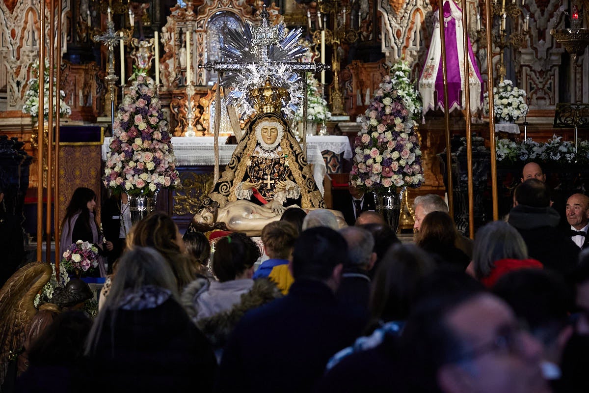 Las imágenes de la Virgen de las Angustias tras su restauración