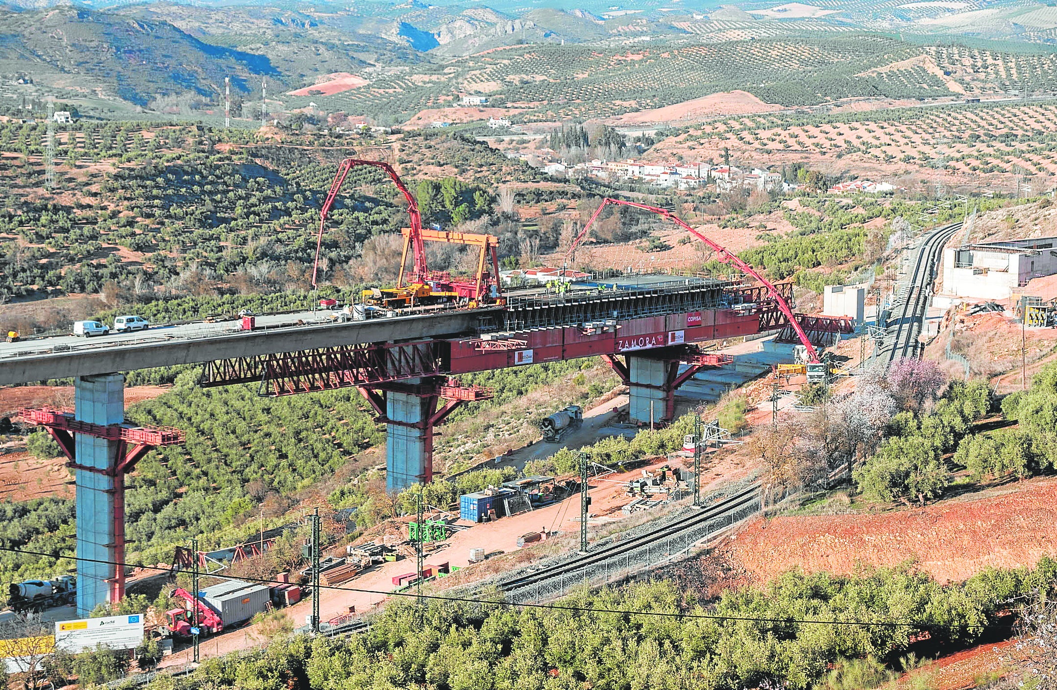 La adaptación de la variante de Loja al Corredor, atascada desde final de año