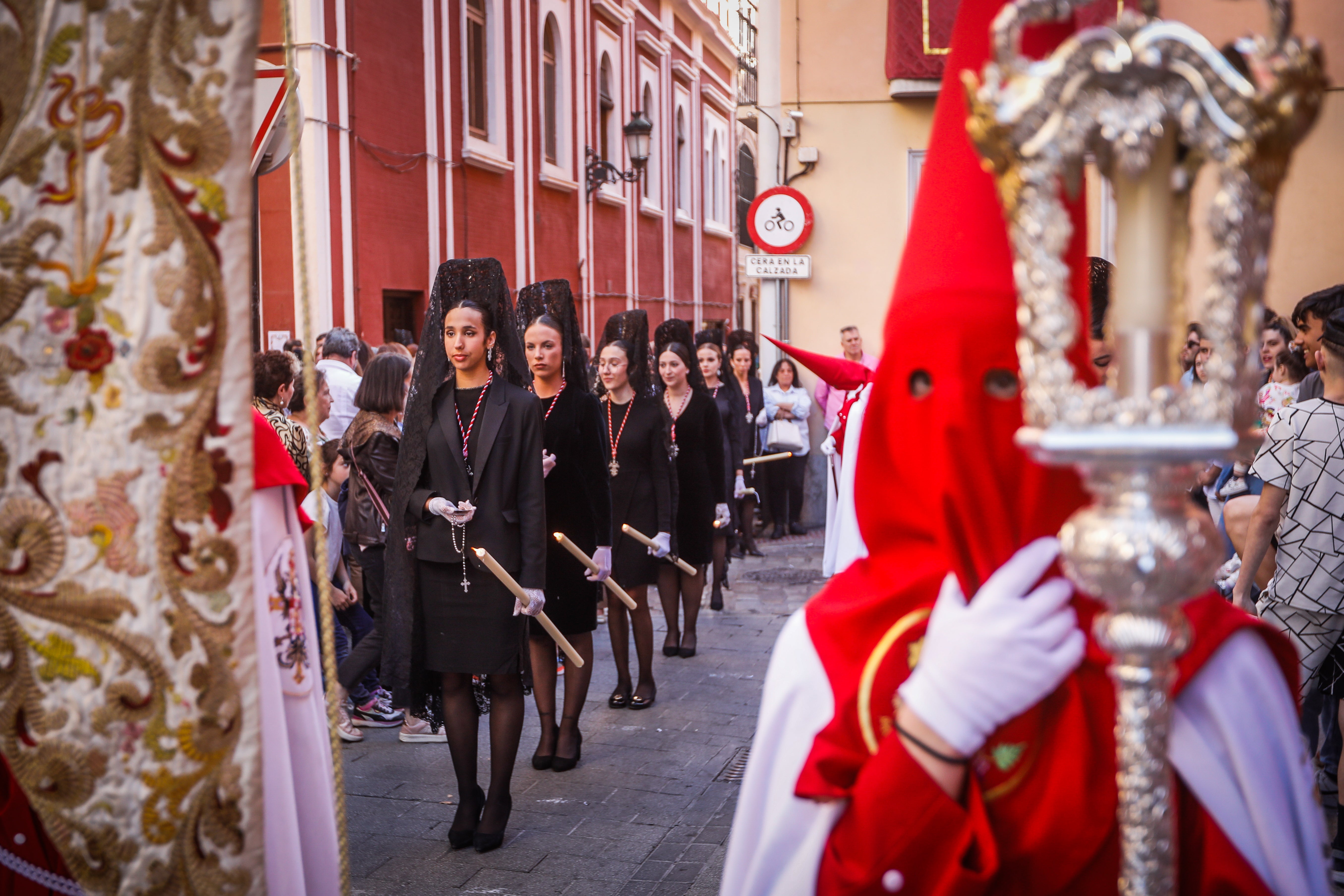 Mantillas de María Santísima de la Victoria.