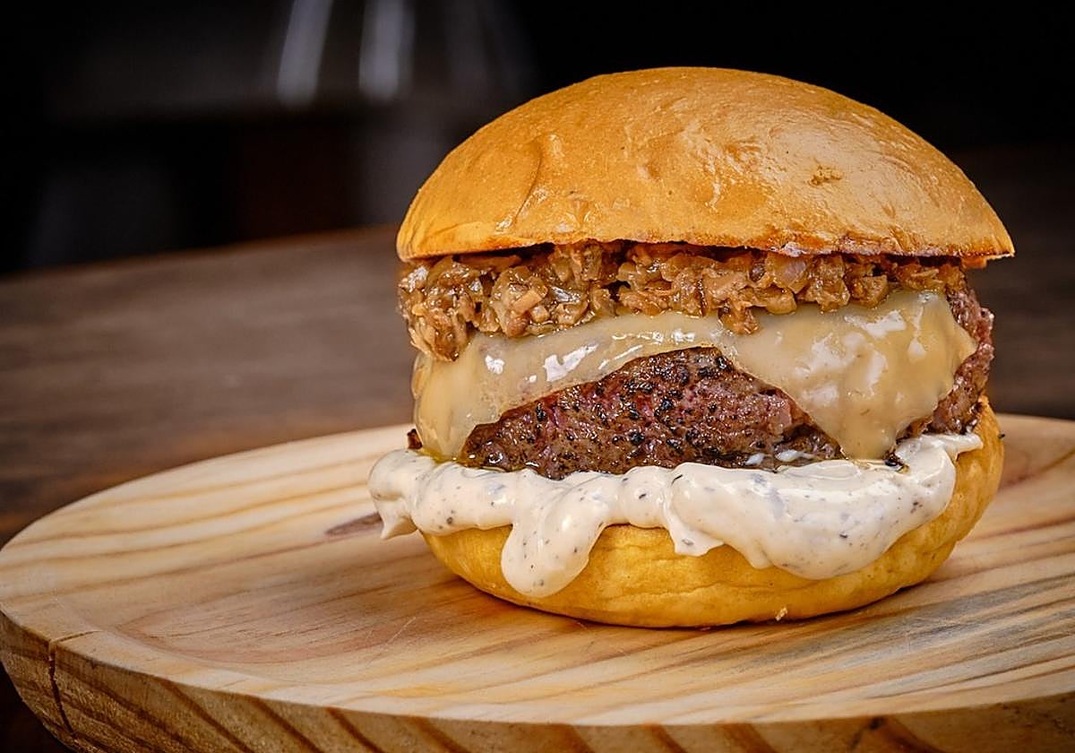 Mike Burger, la propuesta de Golden Grill Wild Wild Burger.