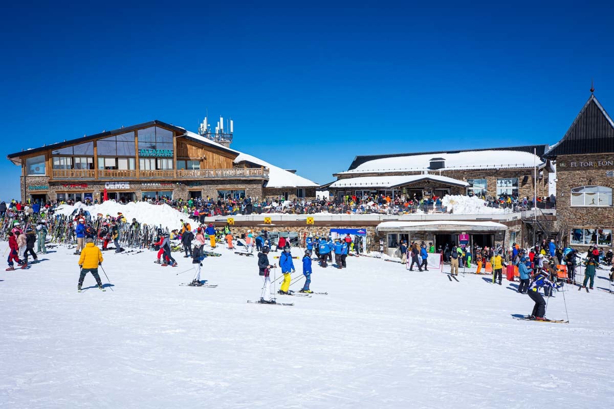 Las imágenes desde dentro de Sierra Nevada en su mejor temporada