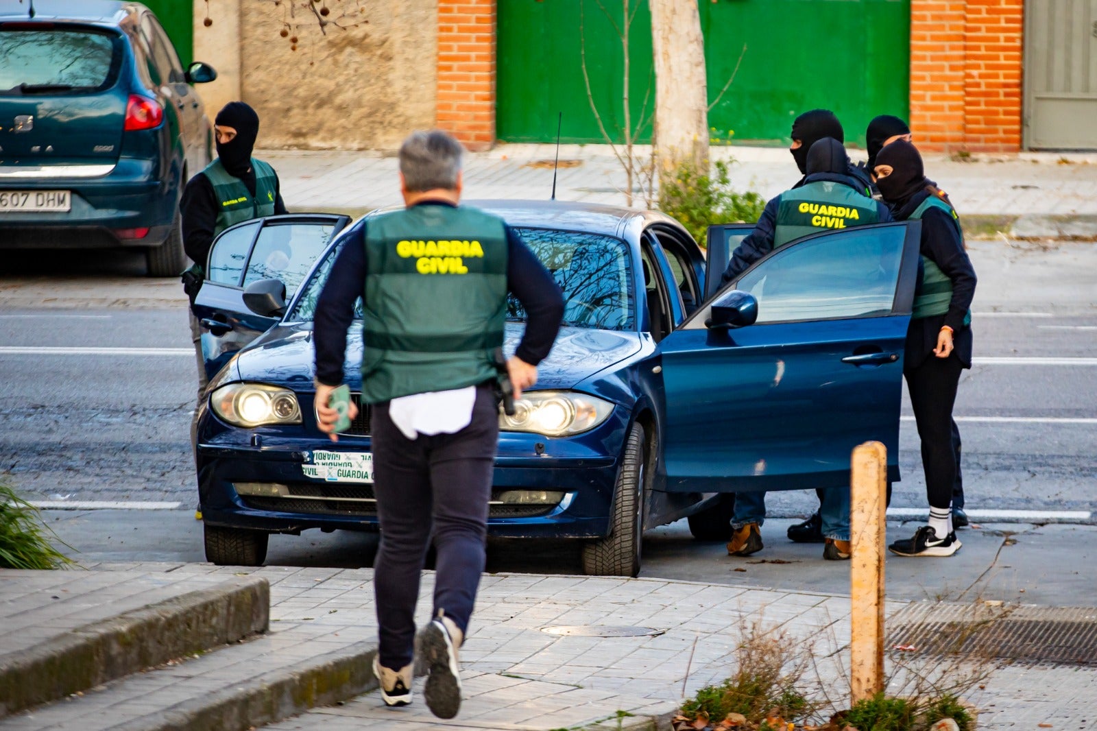 Las imágenes de la operación antidroga en la zona Norte de Granada