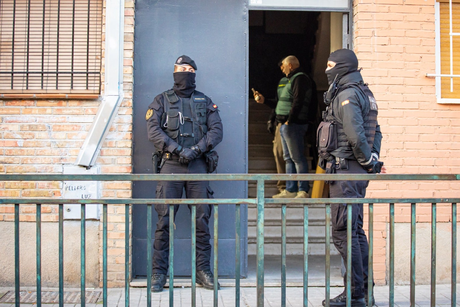 Las imágenes de la operación antidroga en la zona Norte de Granada