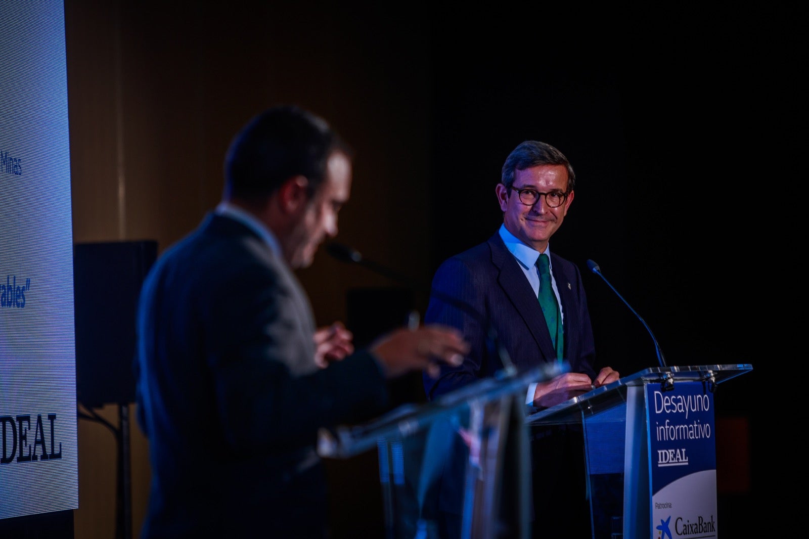 El desayuno IDEAL con el consejero Paradela, en imágenes