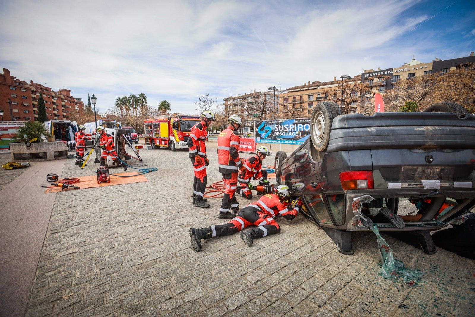 El espectacular simulacro de gran accidente en Granada, en imágenes