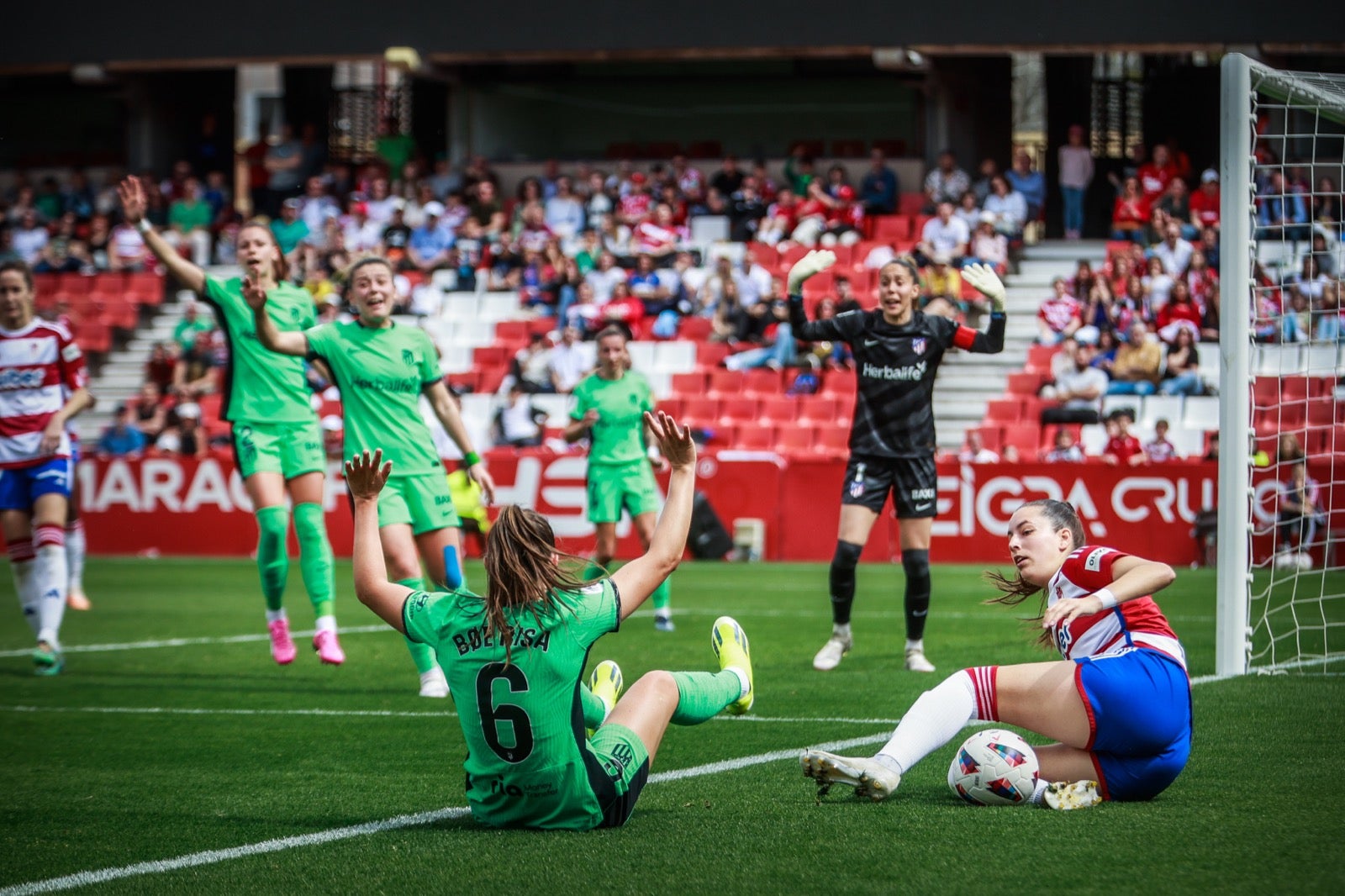 El Granada - Atlético de Madrid visto a pie de campo