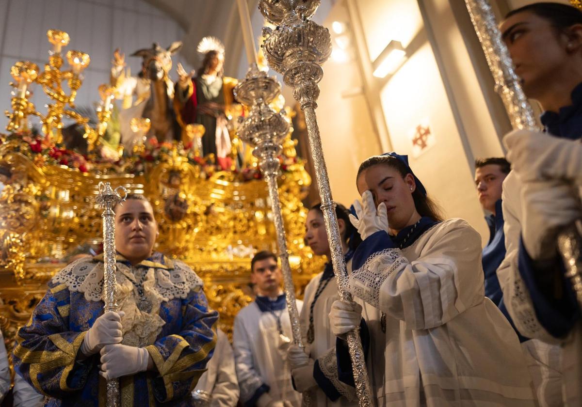 Suspensión de la Borriquilla en Granada.