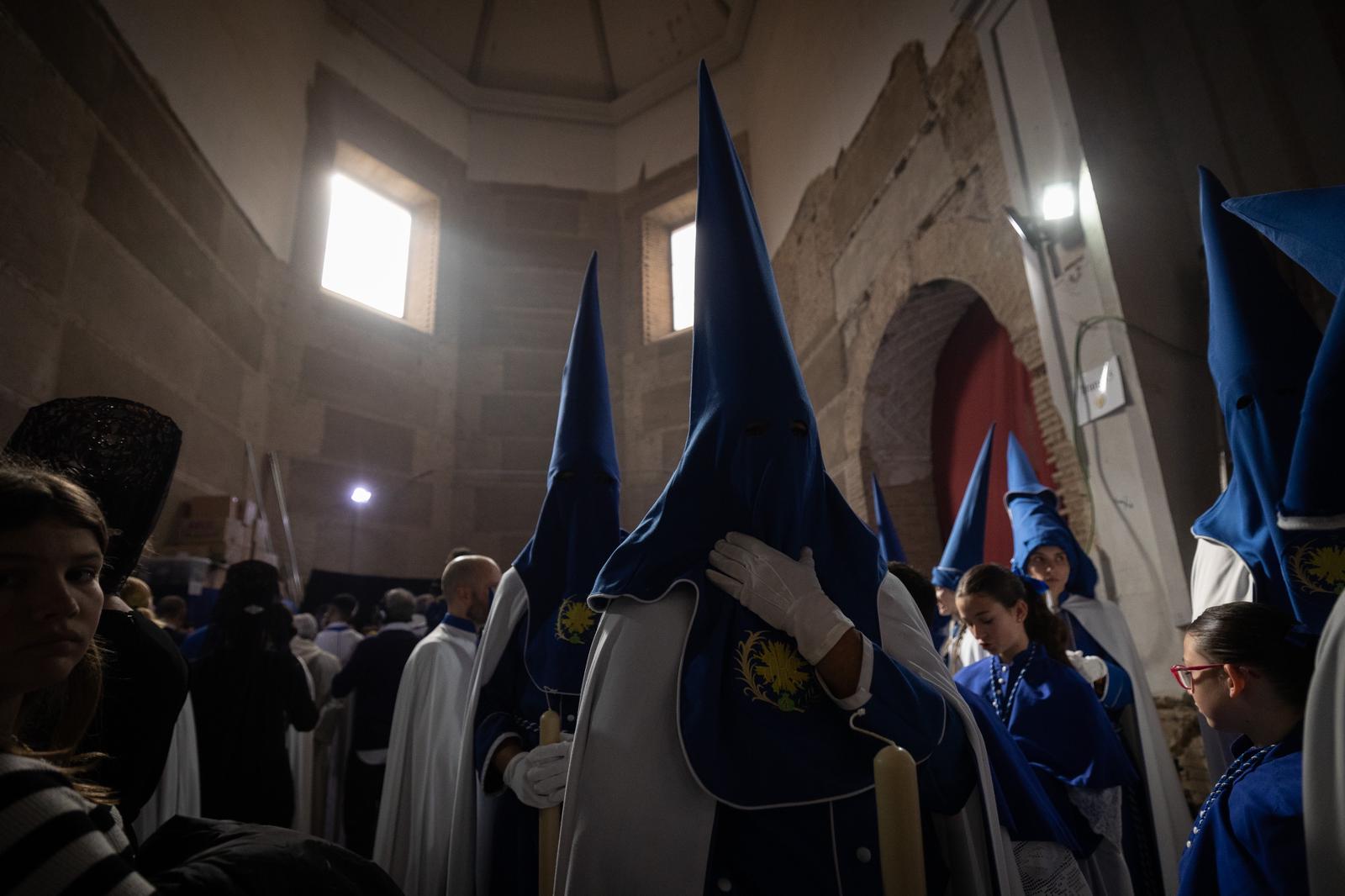 Las lágrimas de la Borriquilla de Granada, en fotos