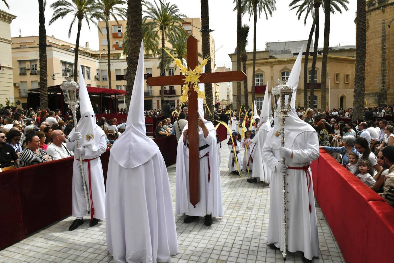 Las imágenes de La Borriquita en Almería
