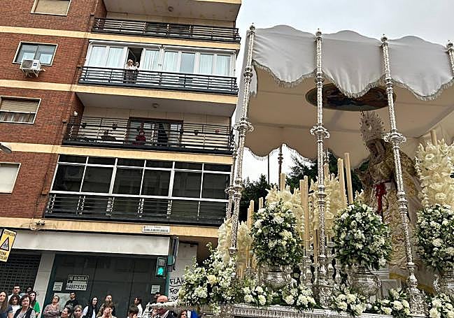 Señora de la Paz, en Obispo Orberá.