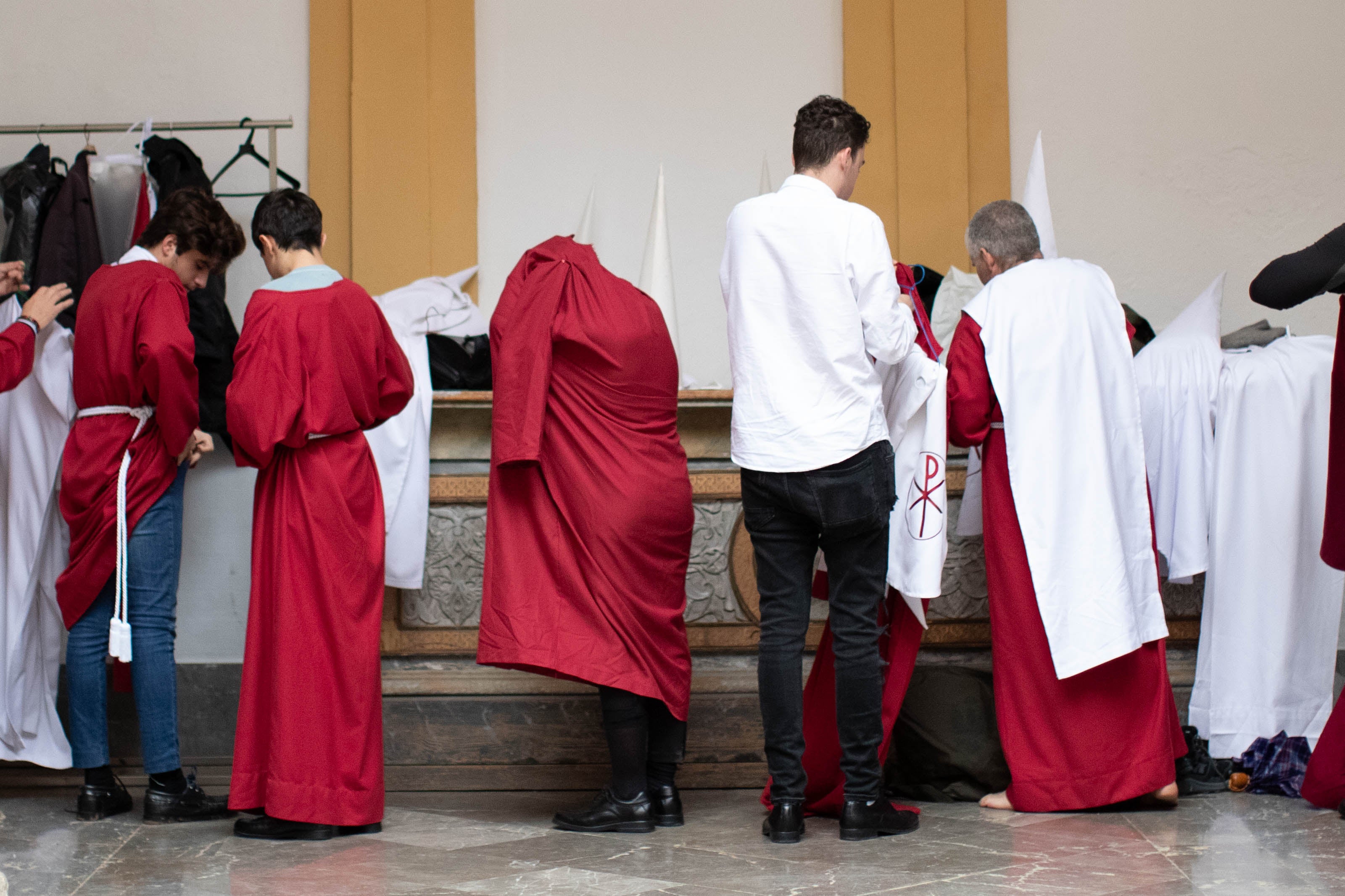 El Miércoles Santo oculto de Granada, en imágenes