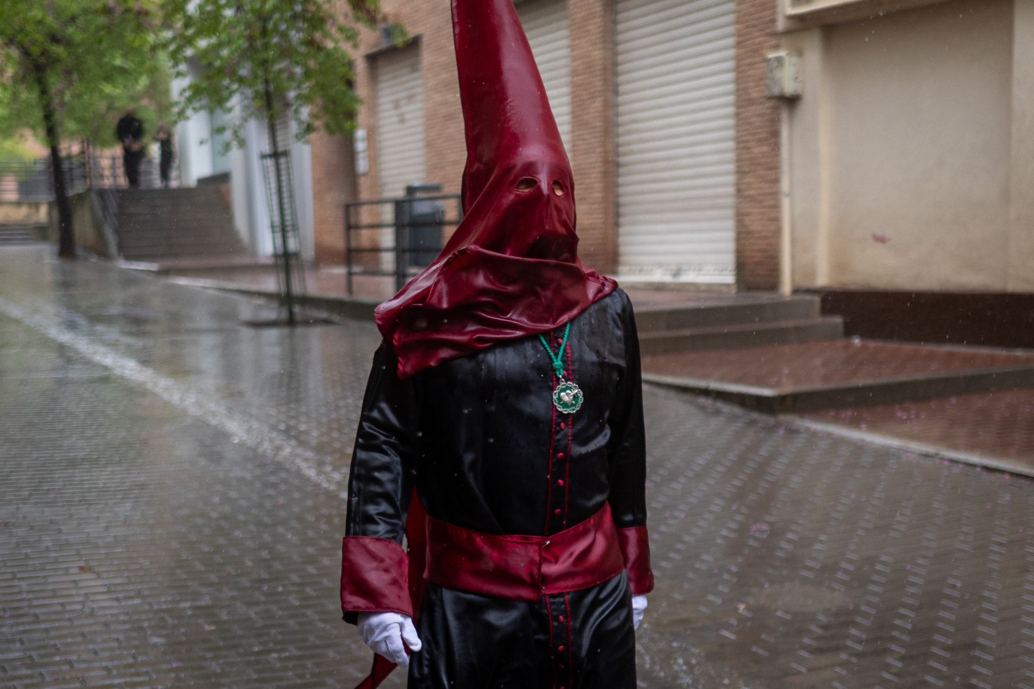 Las imágenes de un Viernes Santo de emoción en Granada