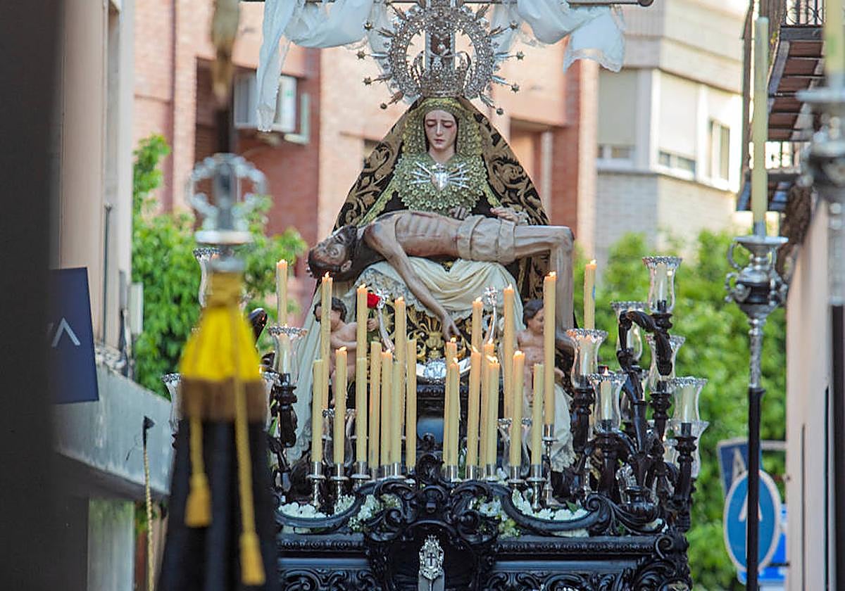 La Virgen de la Agustias, la más antigua de Andújar, sí salió.