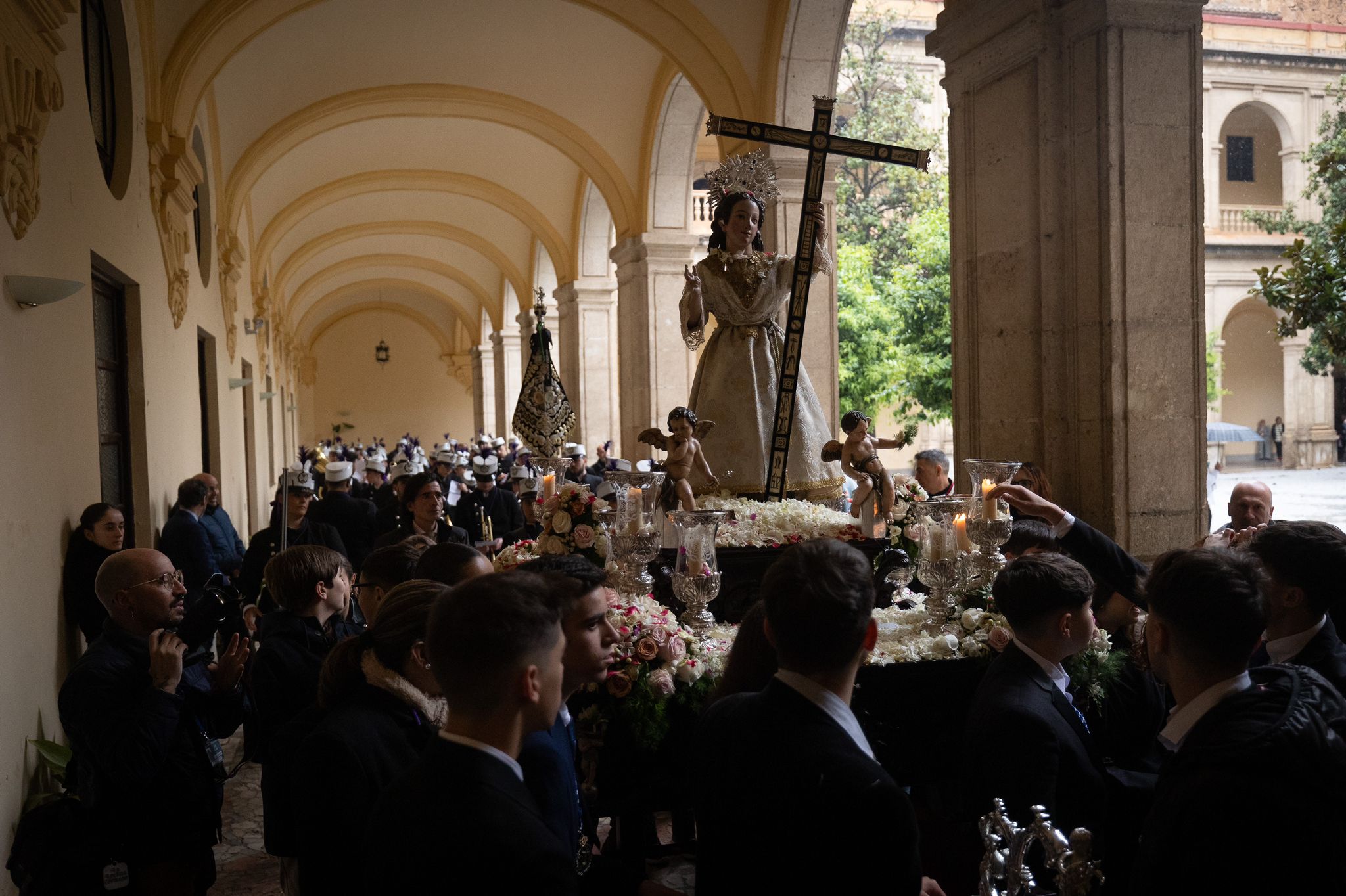 Las imágenes del Domingo de Resurrección en Granada