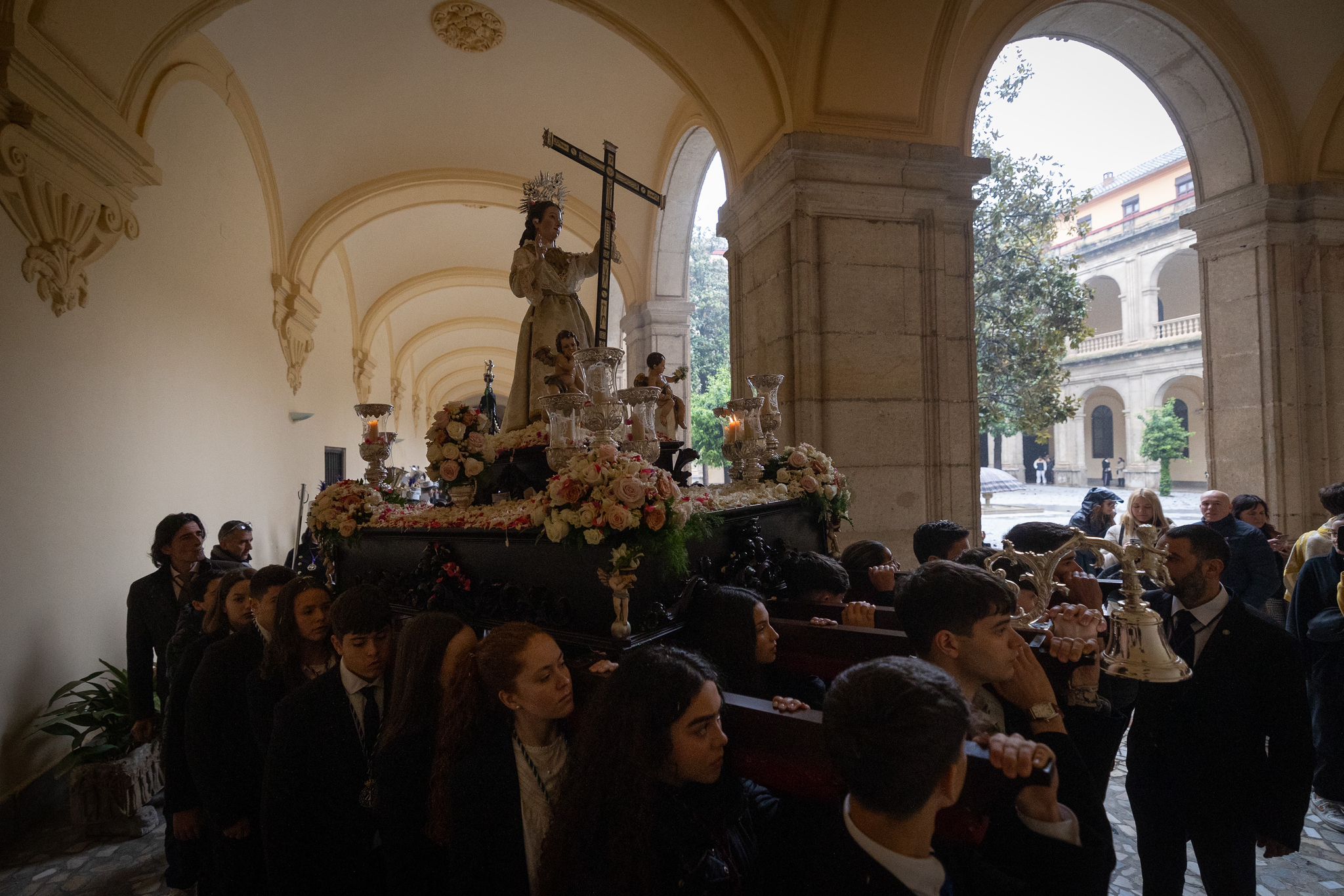 Las imágenes del Domingo de Resurrección en Granada