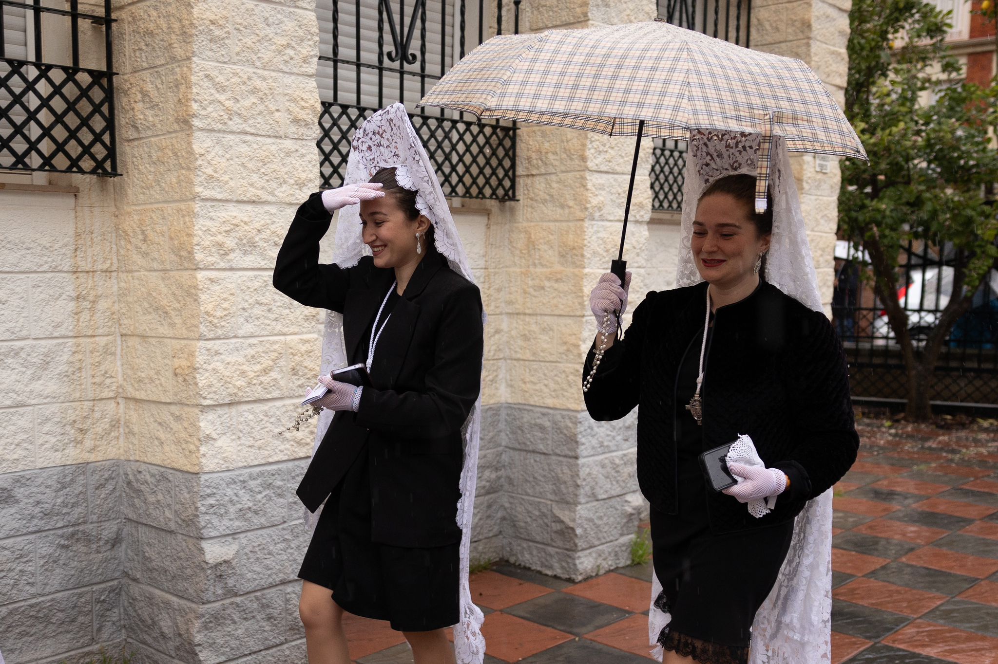 Las imágenes del Domingo de Resurrección en Granada